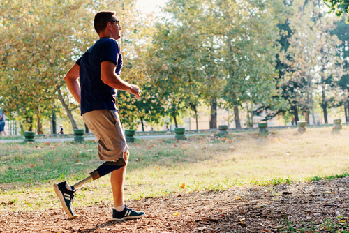 man with amputated leg going for a run